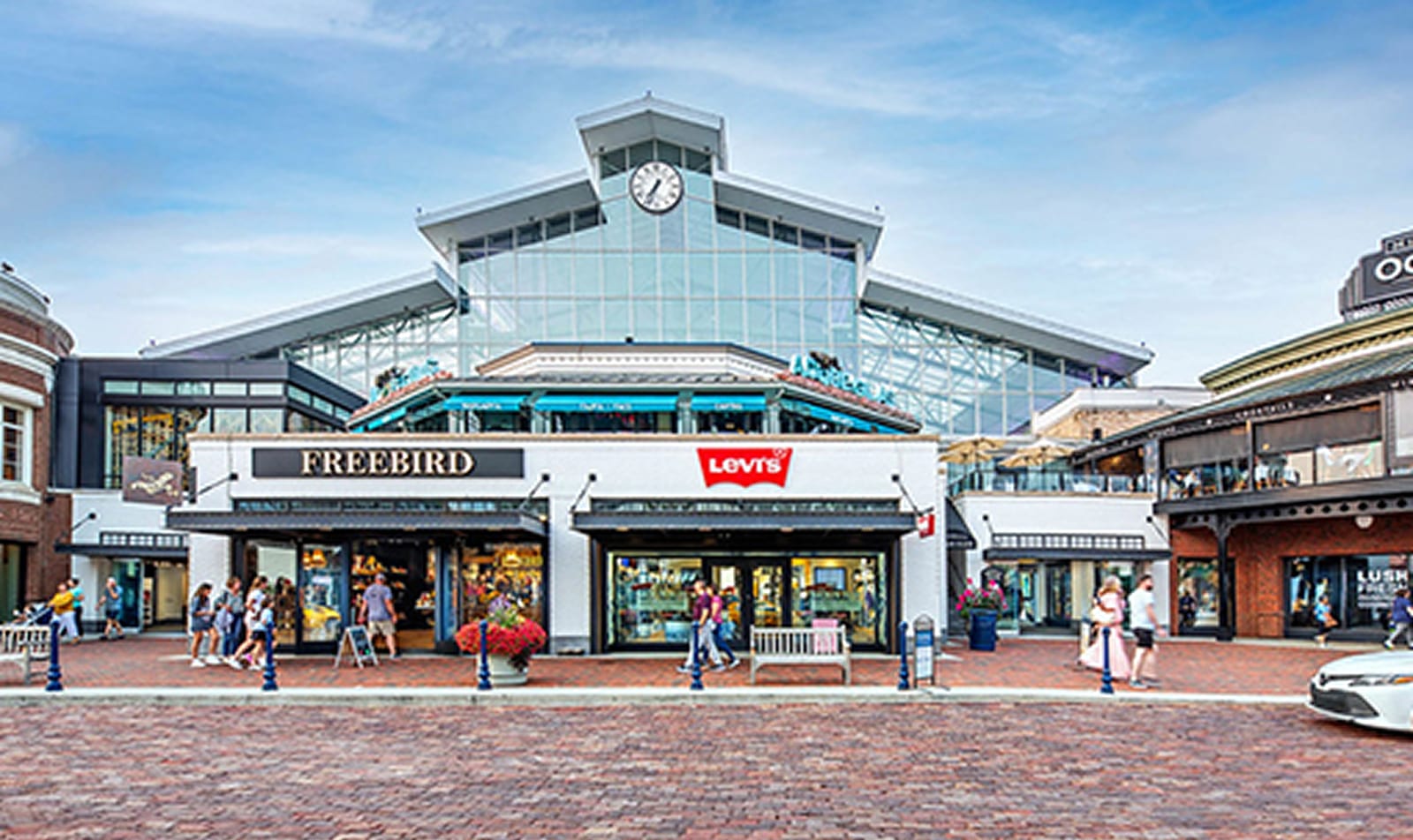 Easton Town Center — 9 mins from Morse Creek Apartments