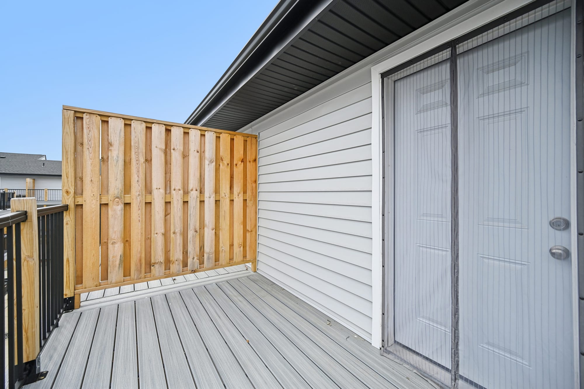 Balcony — 1 bed / 1 bath apartment at Morse Creek (photo 2)