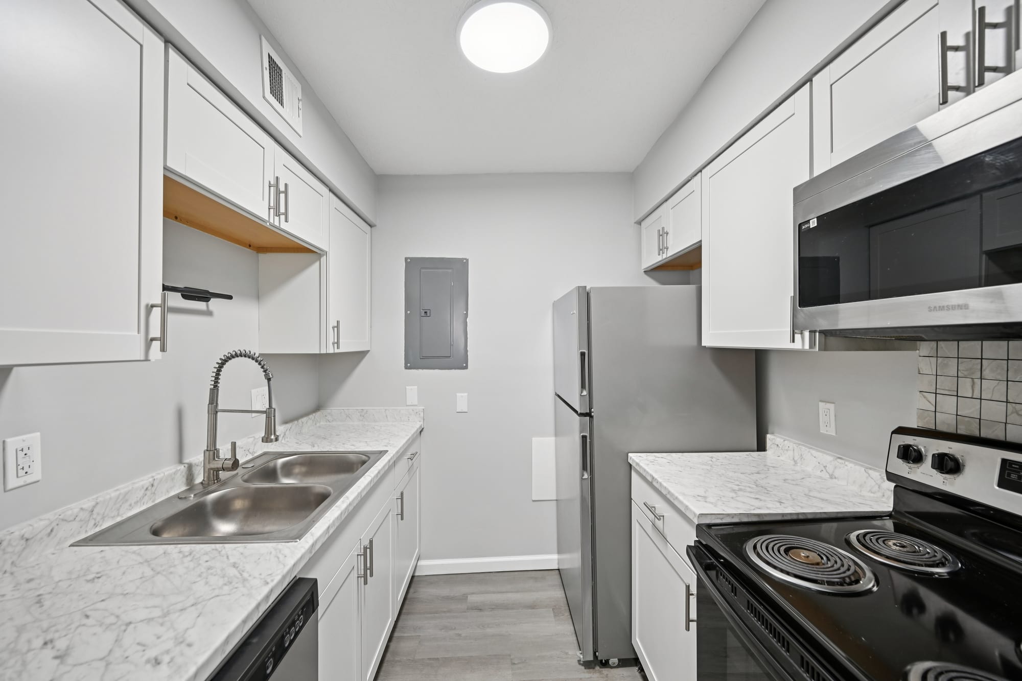 Kitchen — 1 bed / 1 bath apartment at Morse Creek (photo 1)