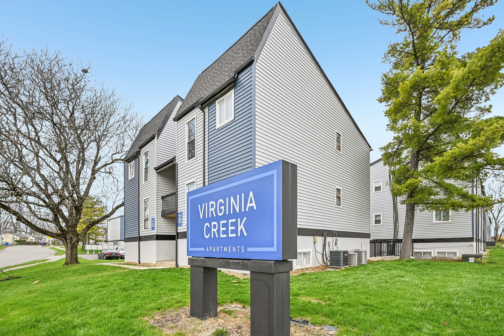 Exterior — 2 bed / 1 bath apartment at Morse Creek (photo 2)