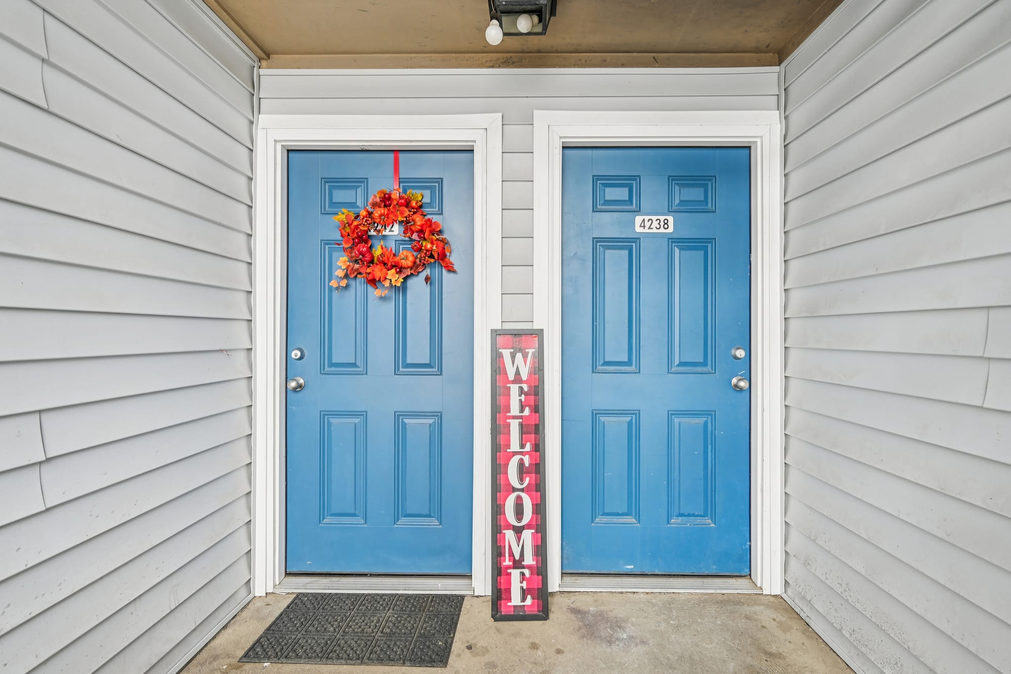 Exterior — 2 bed / 1 bath apartment at Morse Creek (photo 4)